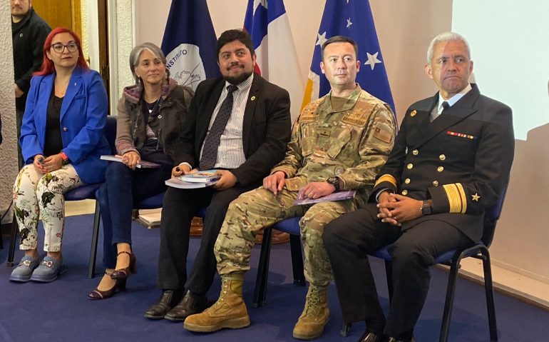 Enciclopedia antártica ilustrada