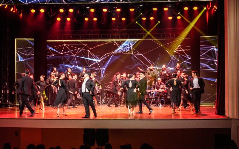 GALA BALLET FOLKLÓRICO MUNICIPAL (2)