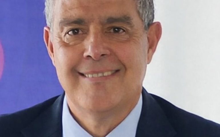 Hugo Barra, Director Liga Maritima de Chile