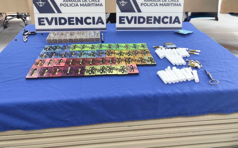 Incautación de drogas terminal 3 Puertes - Autoridad Maritima 1