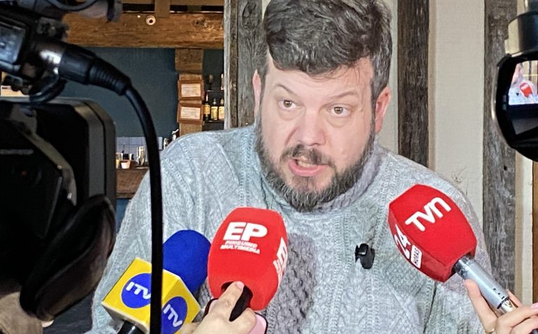 Johannes Kaiser en visita en Magallanes