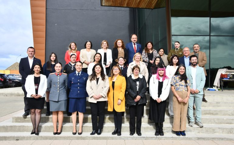 MUJERES DESTACADAS (3)