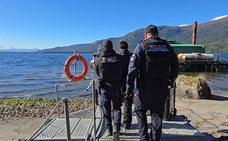Policia Marítima de la Capitanía de Puerto de Puerto Natales 2