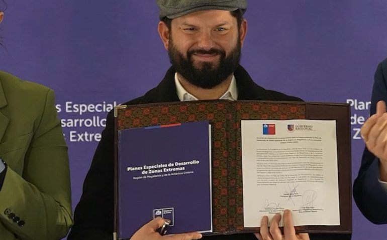 Screenshot_2025-11-14-12-19-32-218_com.android.chrome-edit