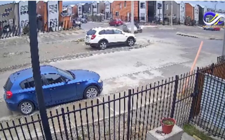 Screenshot_2026-02-17-01-46-11-912_com.miui.mediaviewer-edit